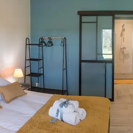 Domaine Castetbieilh Bed & Breakfast