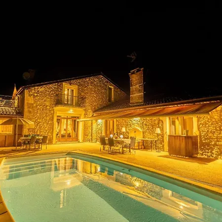 Bed & Breakfast Domaine Castetbieilh 4*